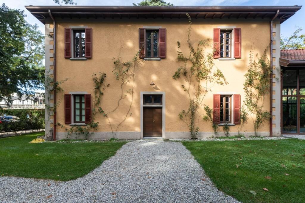 Bilocale Nel Parco Di Villa Erba Cernobbio Exterior foto